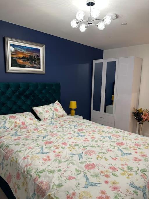 Leilighet Amazing 3bedroom Flat London