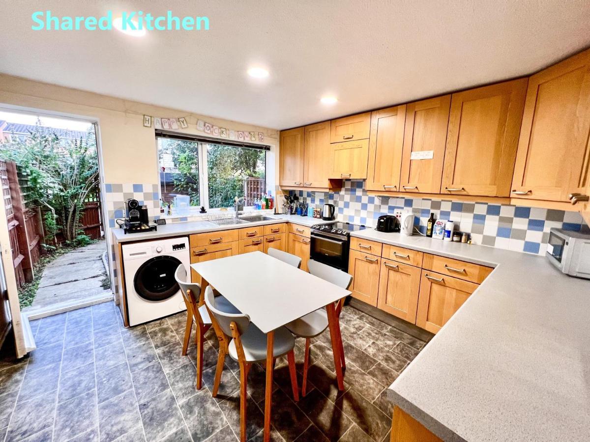 Palace - Excellent In Zone 1 Apartamento