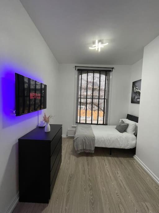 Spacious, Modern 2 Bed