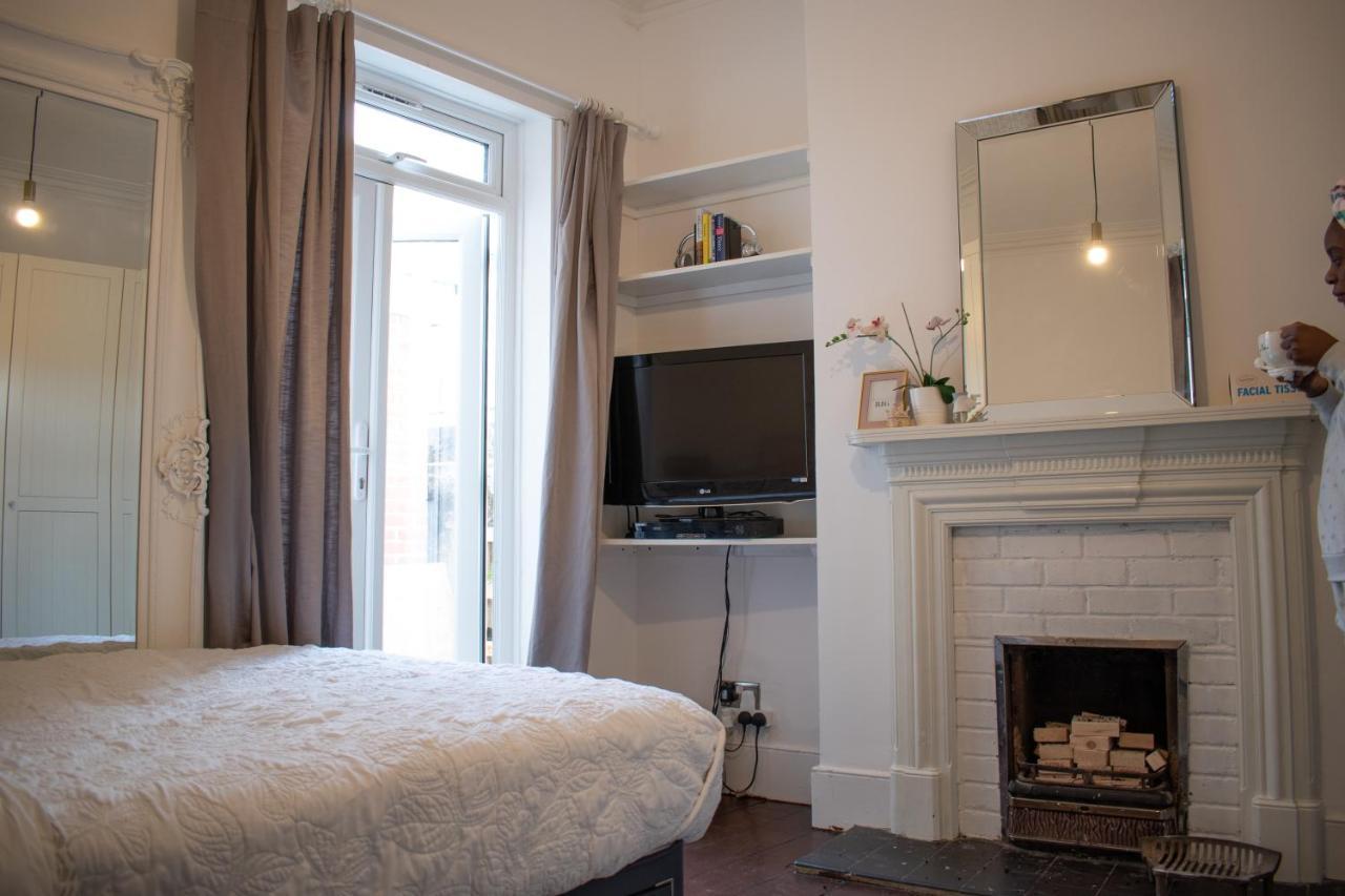 Sw Stay, * Londen