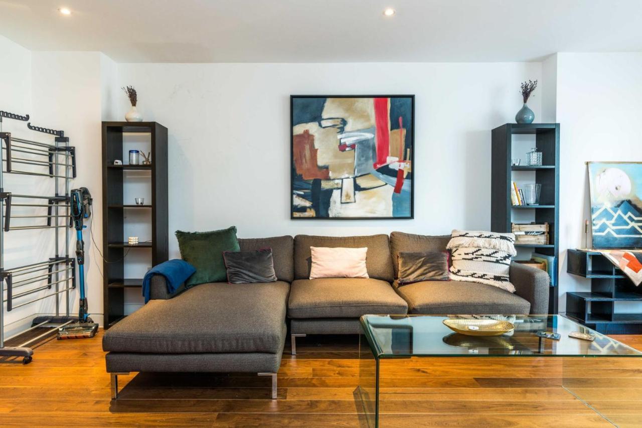 For 4 In The Heart Of Shoreditch London