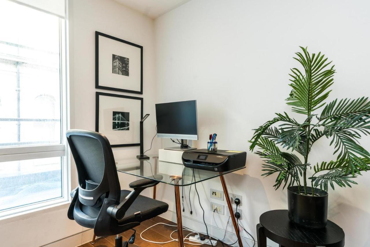 For 4 In The Heart Of Shoreditch London