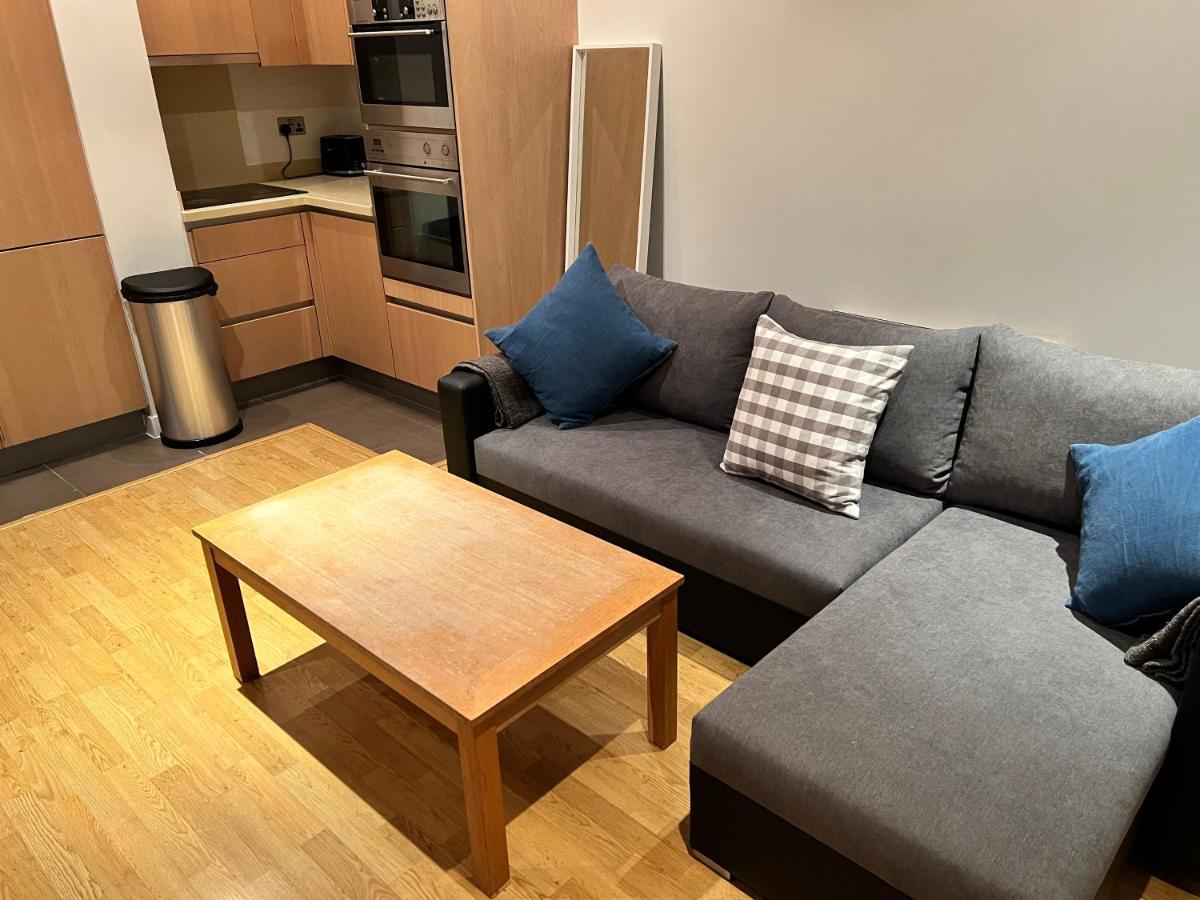 Stunning 2 Bed Flat! Centrally Located In London, Uk! Leilighet