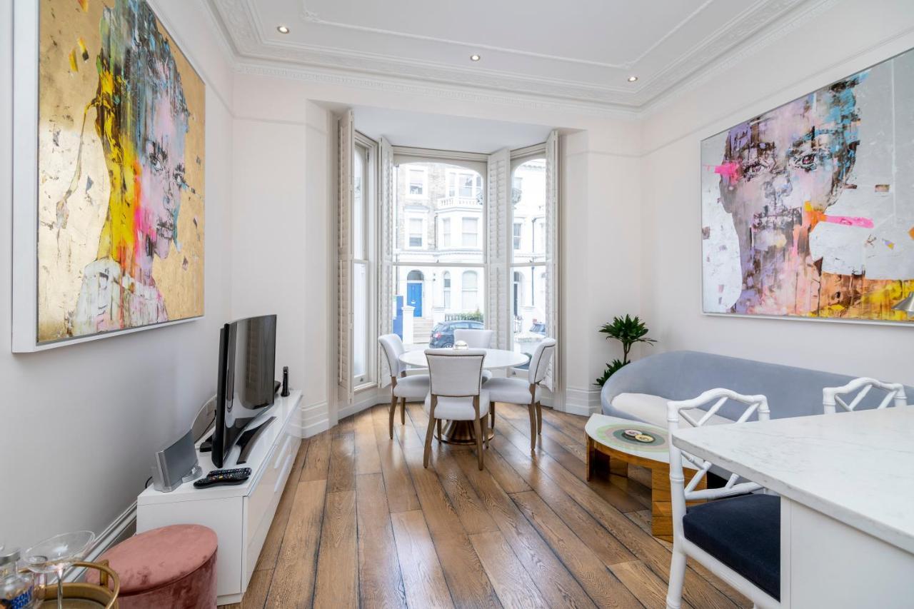 Outstanding 2br Ground Floor Flat In Earl's Court Leilighet London