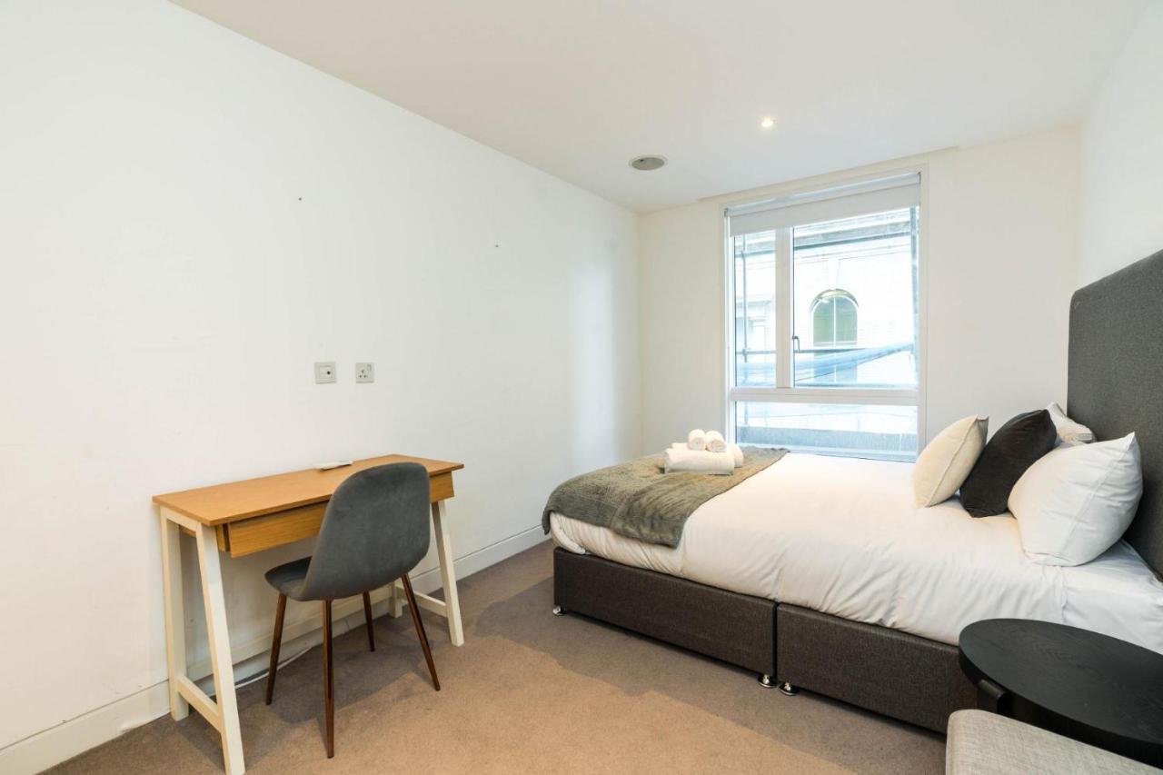 Apartment For 4 In The Heart Of Shoreditch *