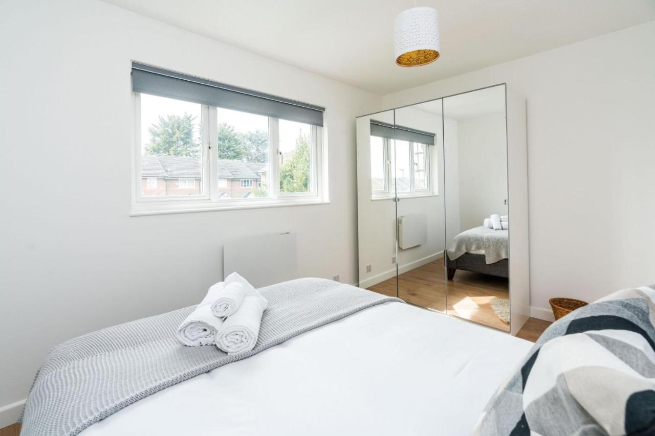 Ferienhaus Sleek And Stylish 2bd With A Garden Anerley