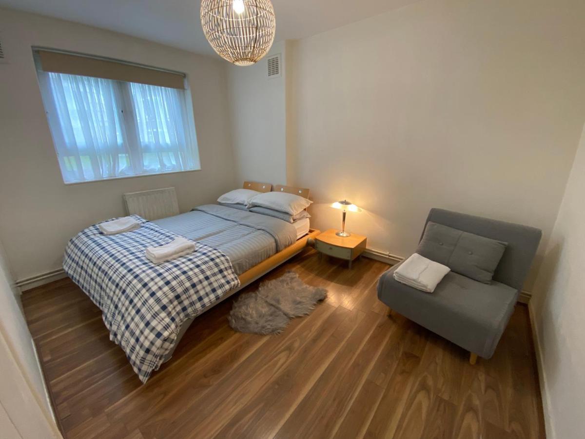 3 Bed In Camden Apartment *