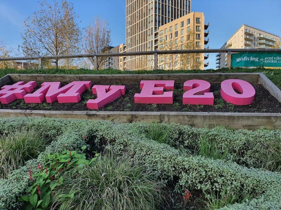City View 1 Bedroom Flat * Londen