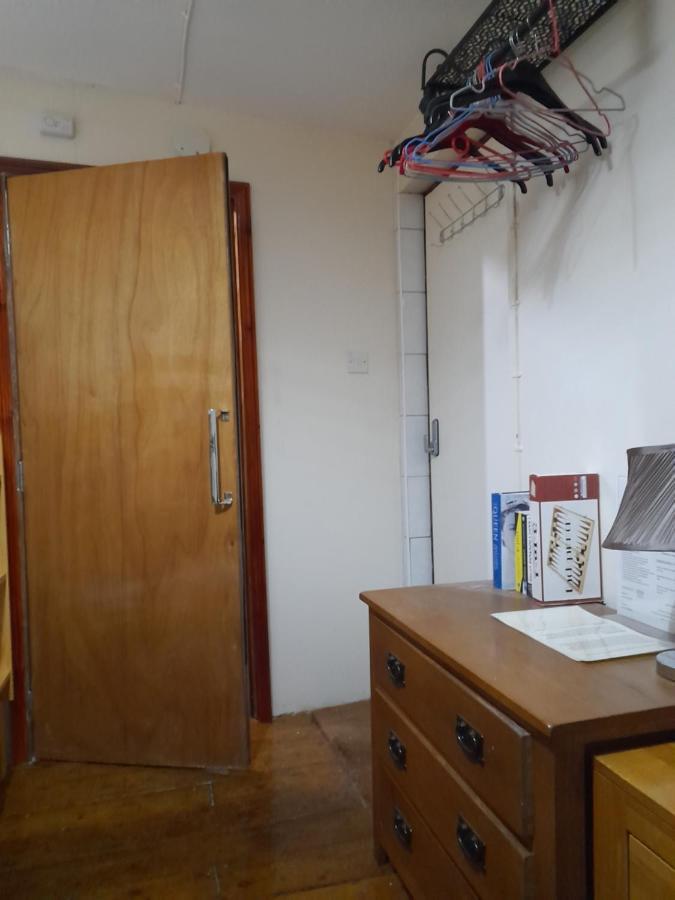 Bubblesbnb, 1 Bedroom Flat Londen