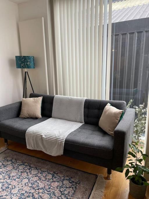 Shoreditch Cosy Flat, Next To Van Gogh Exhibition Apartment London