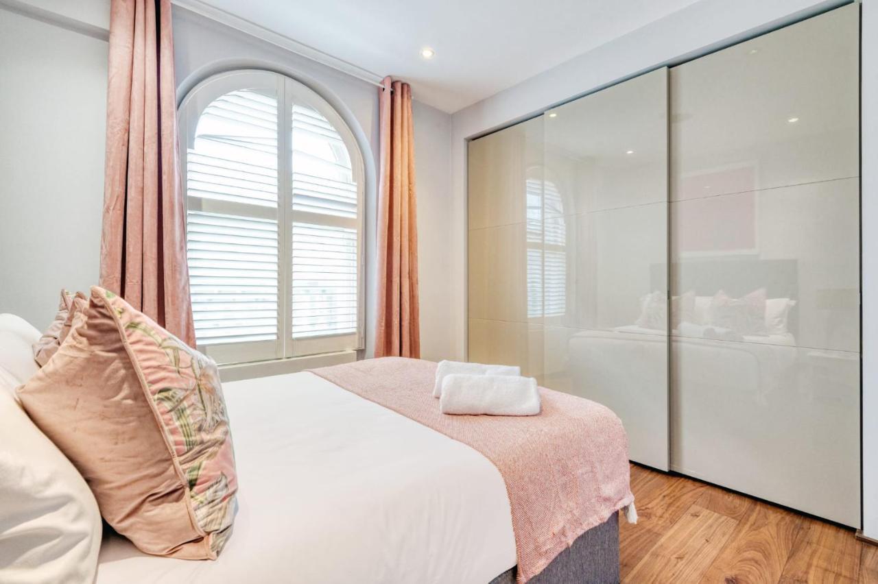 Modernized South Kensington Apartment London
