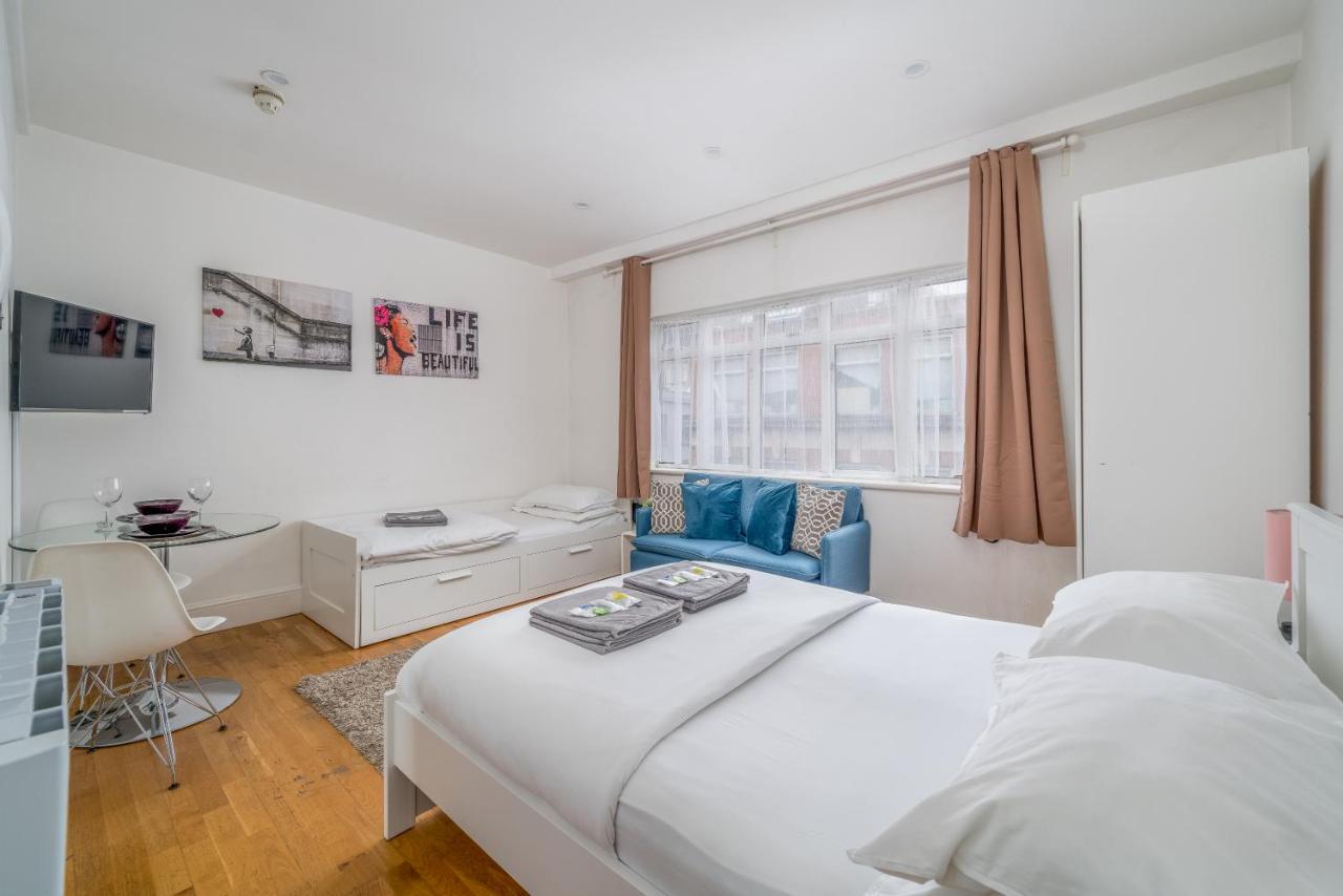 Private - Wardour Street - Berwick Street Apartment London
