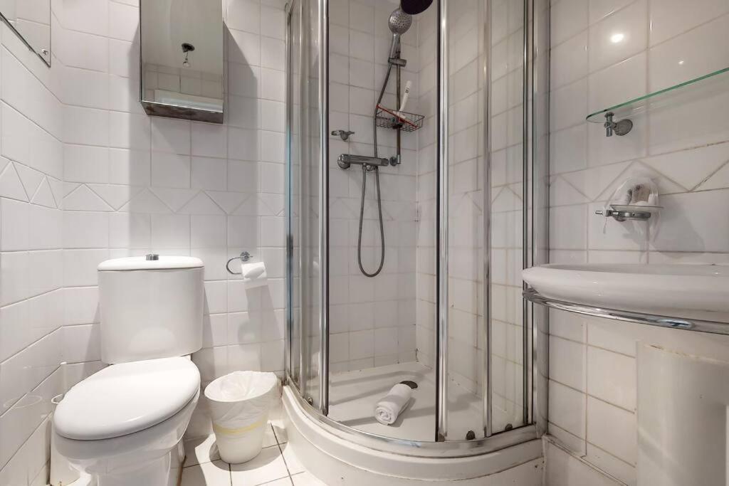 Appartement Cosy 2 Bedroom Garden Flat In West Kensington Londen