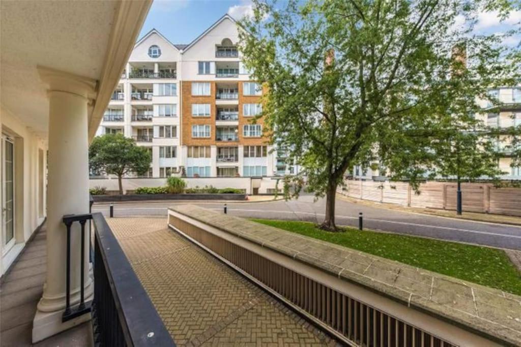 Apartment Chelsea Harbour London