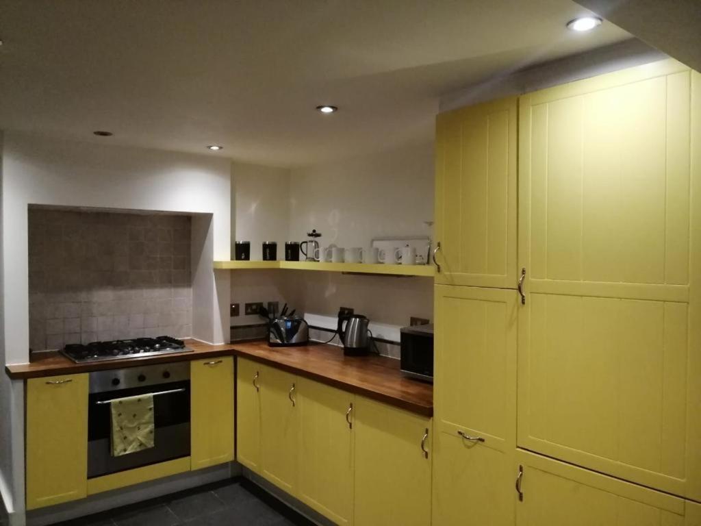 Entire 2-bedroom Flat In Camden Apartment *