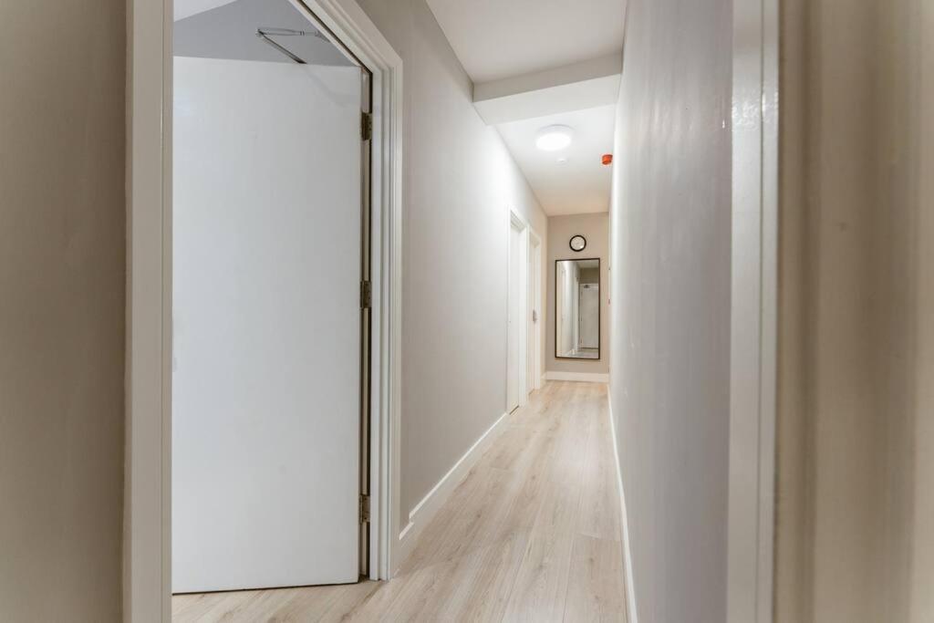 Apartment Charming Kitchenette - Your Ideal In The Heart Of The London