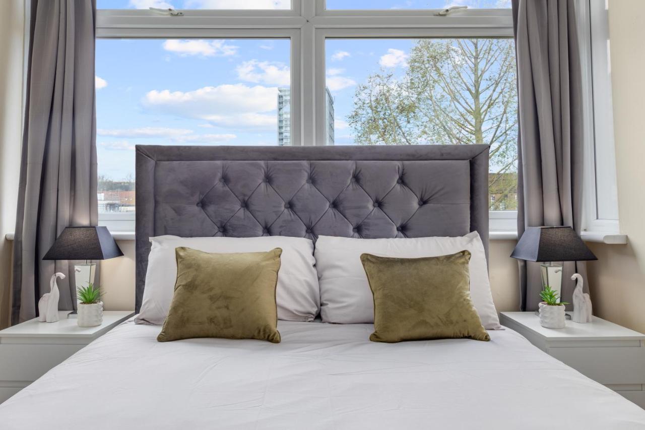 Apartment 4 Bedroom Hyde Park Superior Suite-london Getaway London