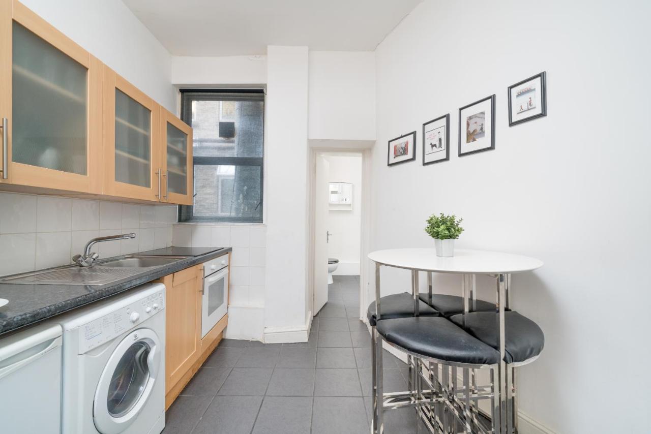 Soho Sleeps 4, Covent Garden & Leicester Square Leilighet