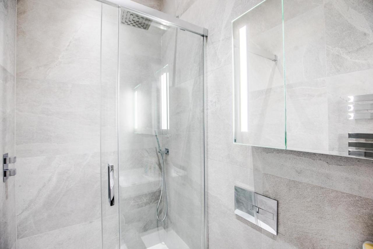 Private And Luxury In Central Apartment *