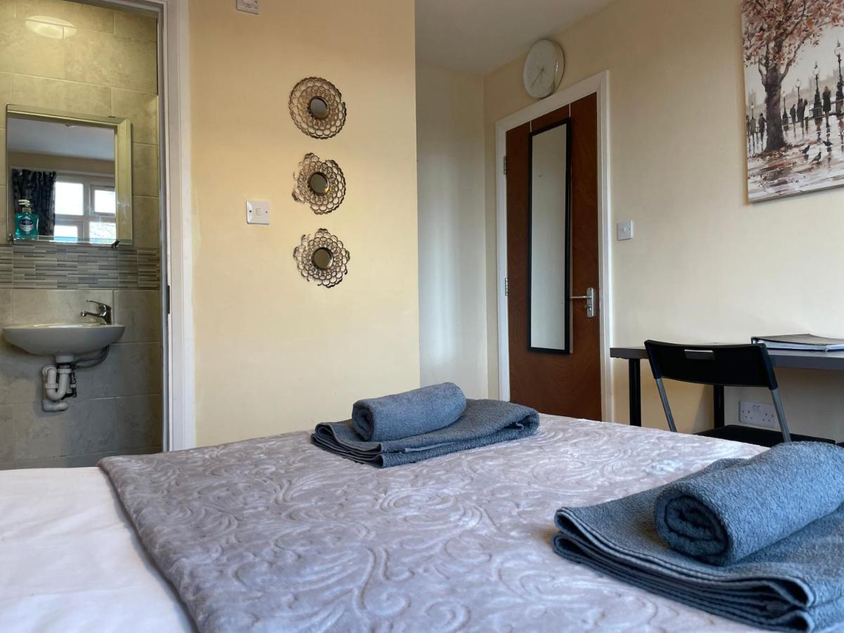 Appartement Anazing Studios 2 - North East London - Chingford Londen