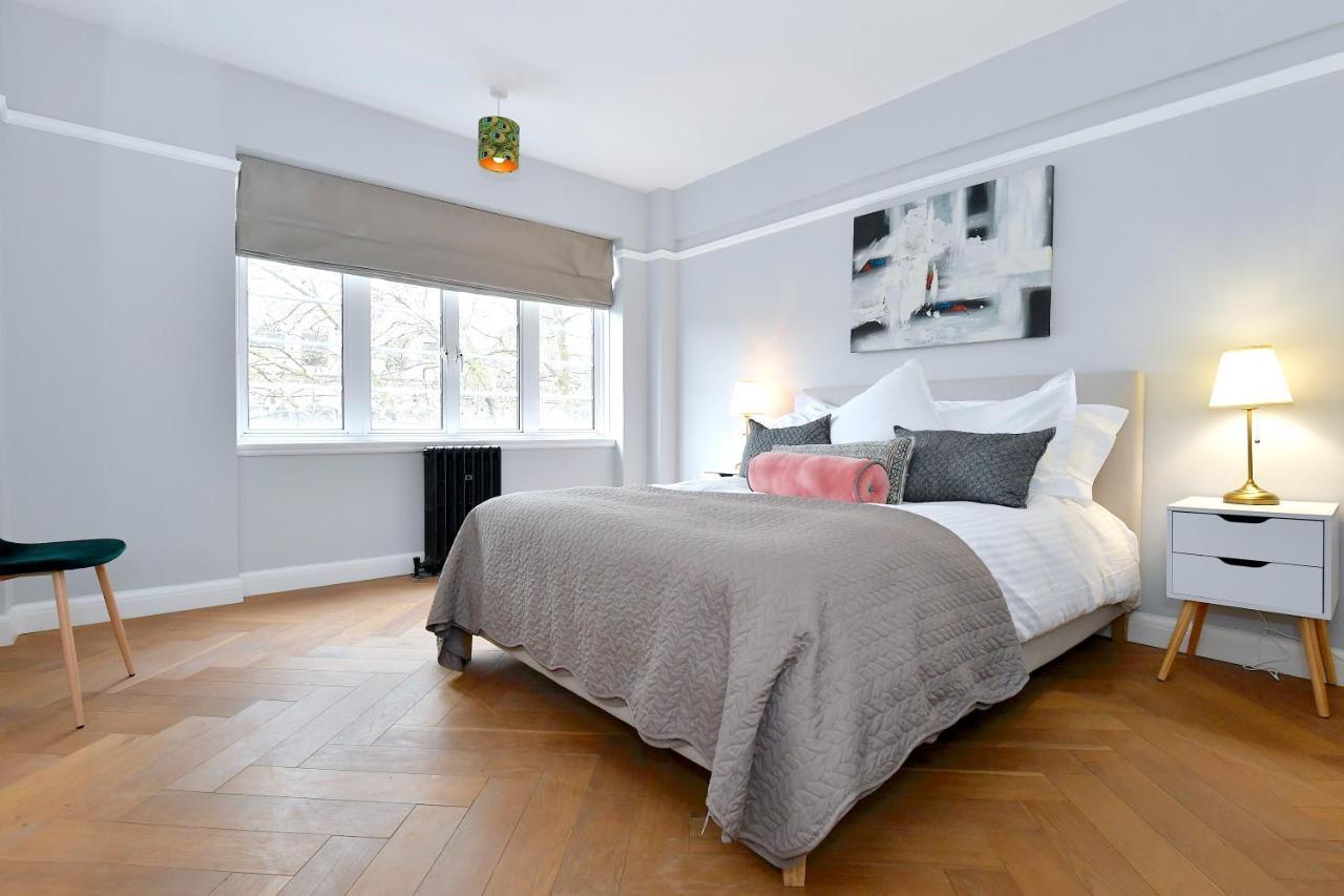 Stunning 2 Bed Art Deco In Earl's Ct By Jen's Homes 4 * Londen