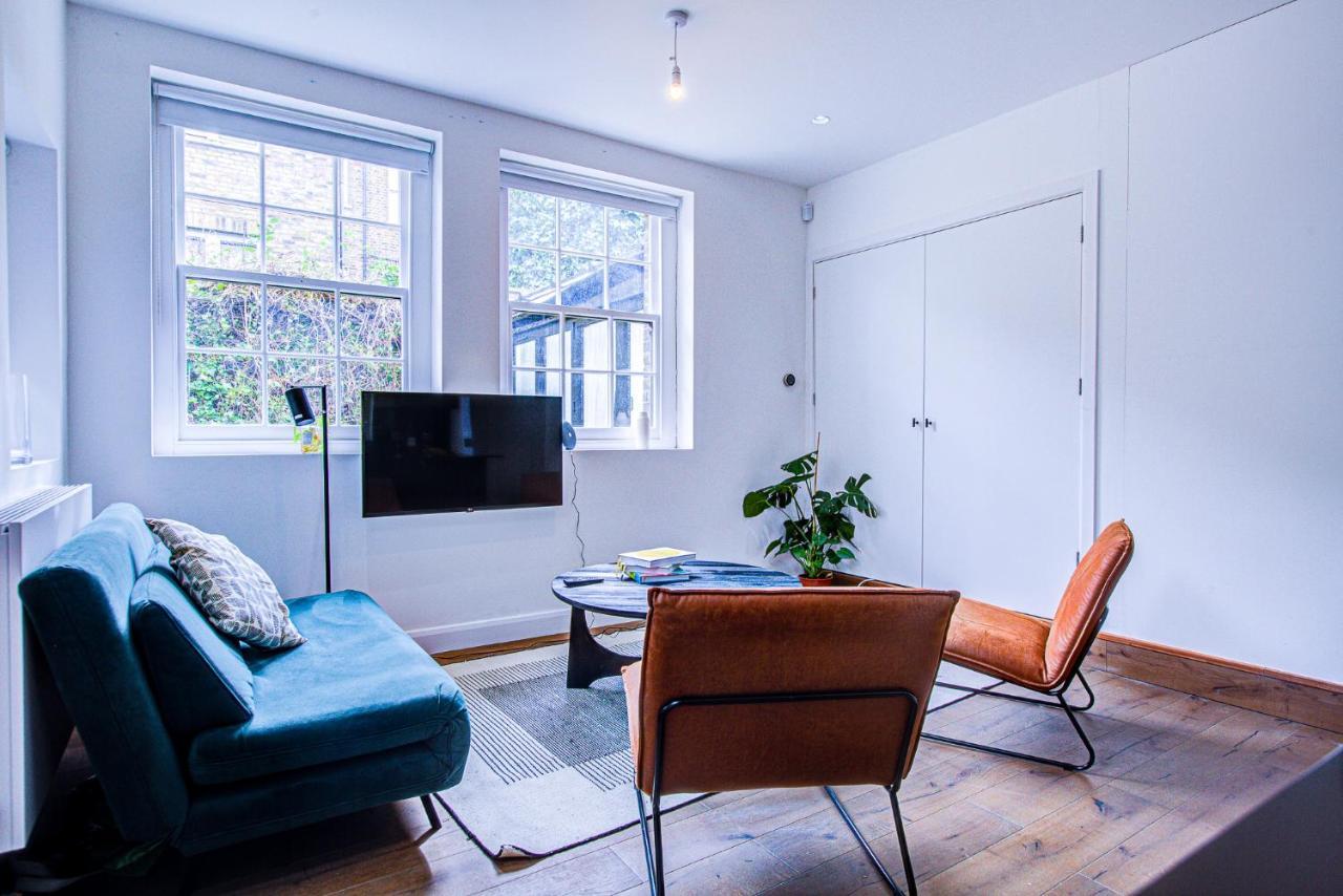 Charming 1br In A Gated Complex And A Short Walk From Queens Park Tube Leilighet London