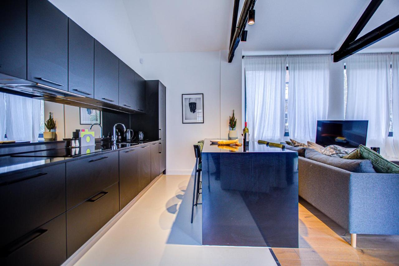 Stunning Penthouse Close To Queen's Park - Mega Fast Internet Appartement Londen
