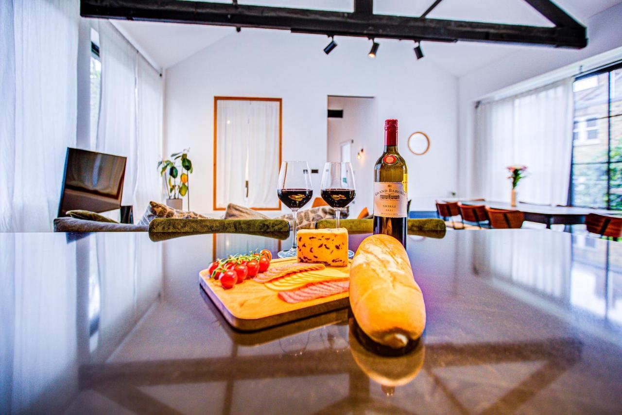 Stunning Penthouse Close To Queen's Park - Mega Fast Internet Appartement Londen