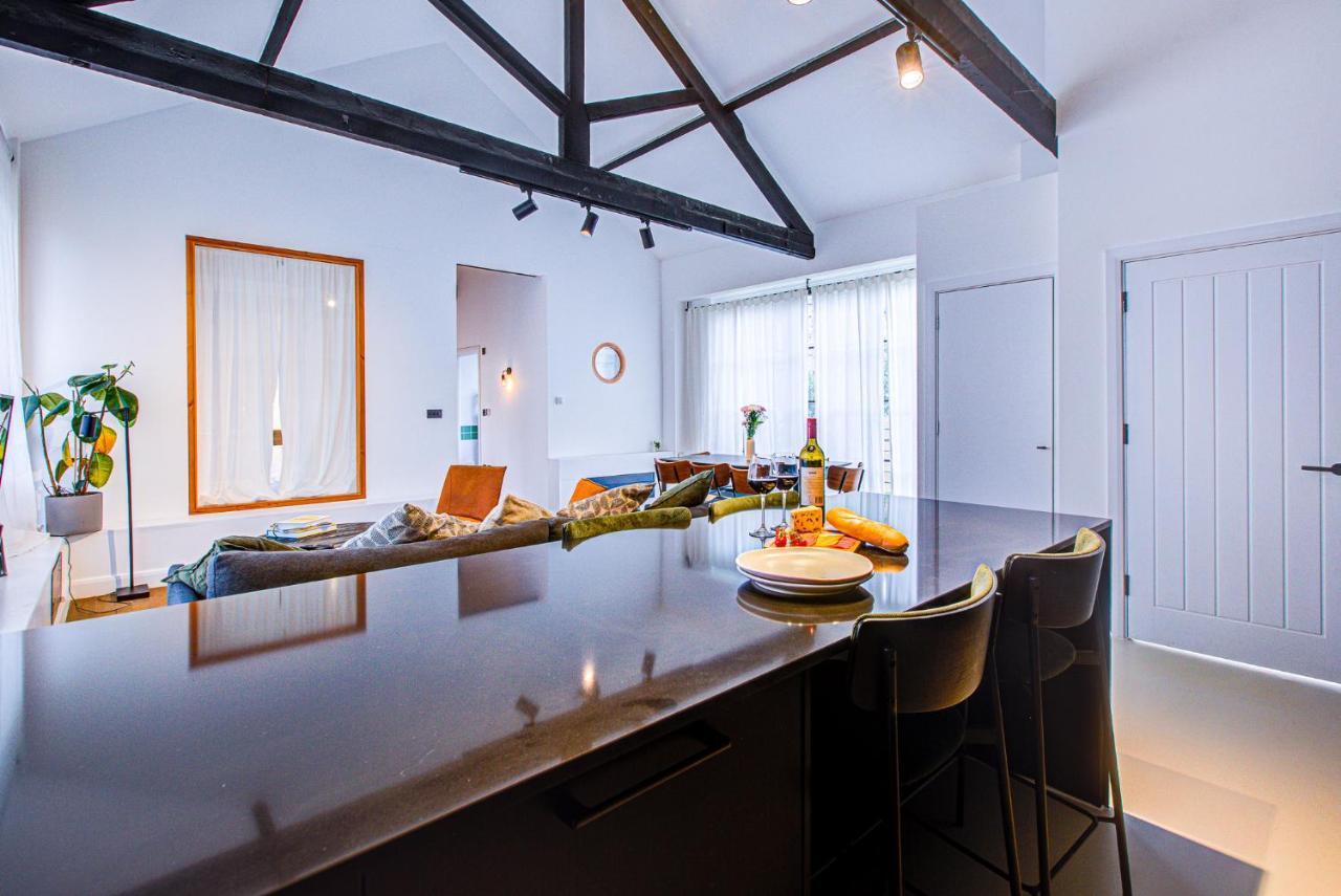 Stunning Penthouse Close To Queen's Park - Mega Fast Internet Londen