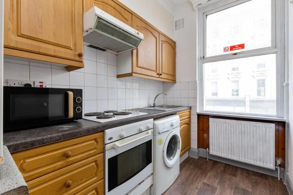 Superb Modern Flat In Kings Cross * London