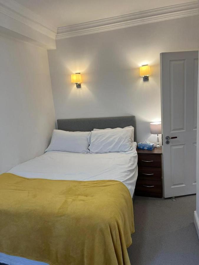 Stunning 2 Bedroom In Mayfair Apartment *