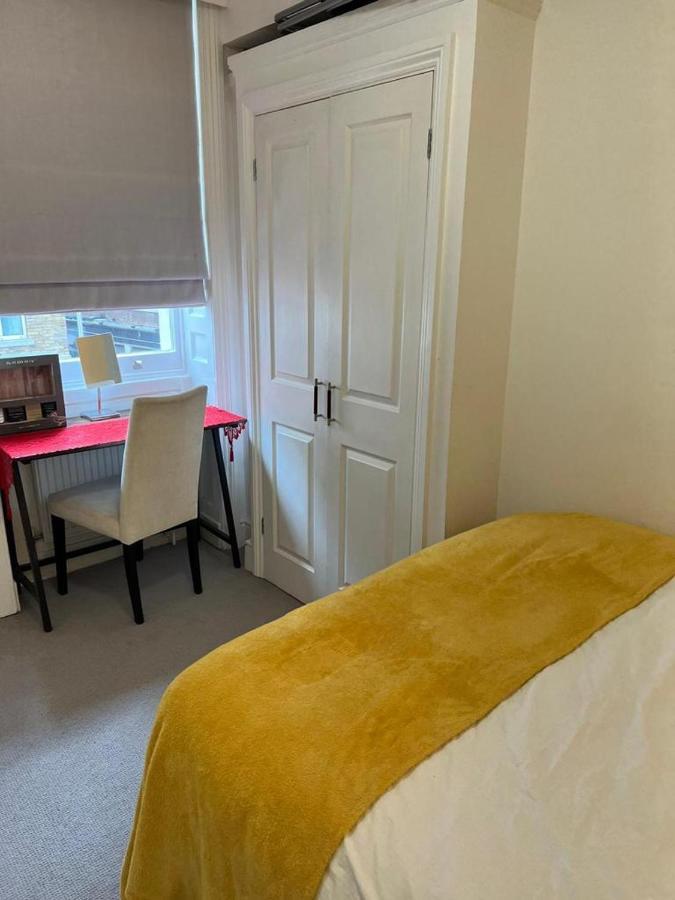 Stunning 2 Bedroom In Mayfair Apartment
