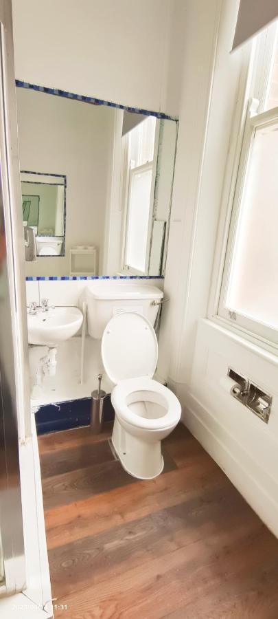 Gloucester Garden Apartment London