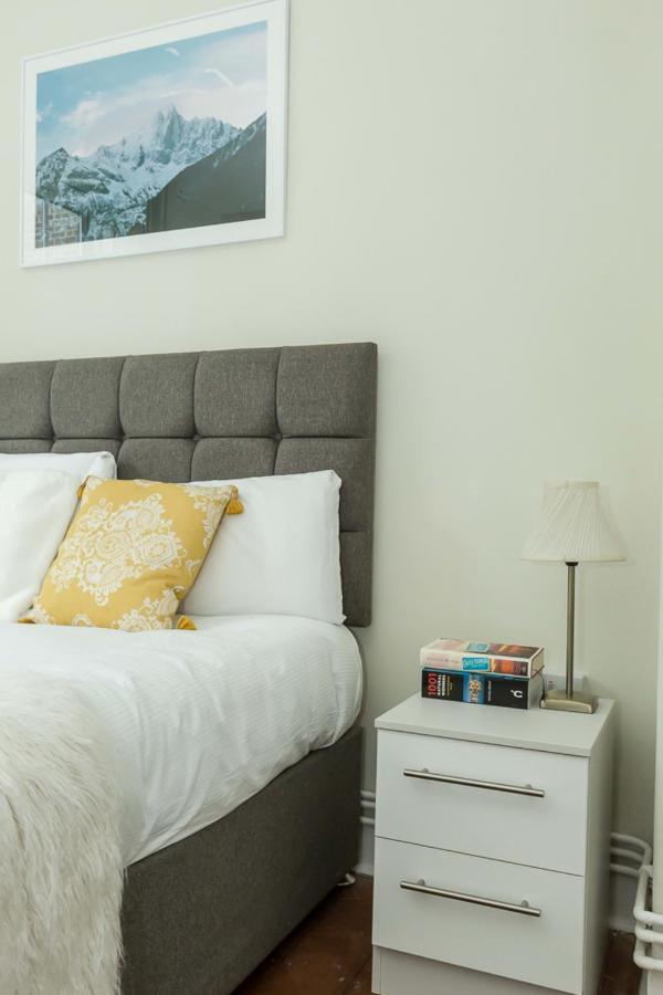 Fantastic 2 Bedroom In Waterloo *