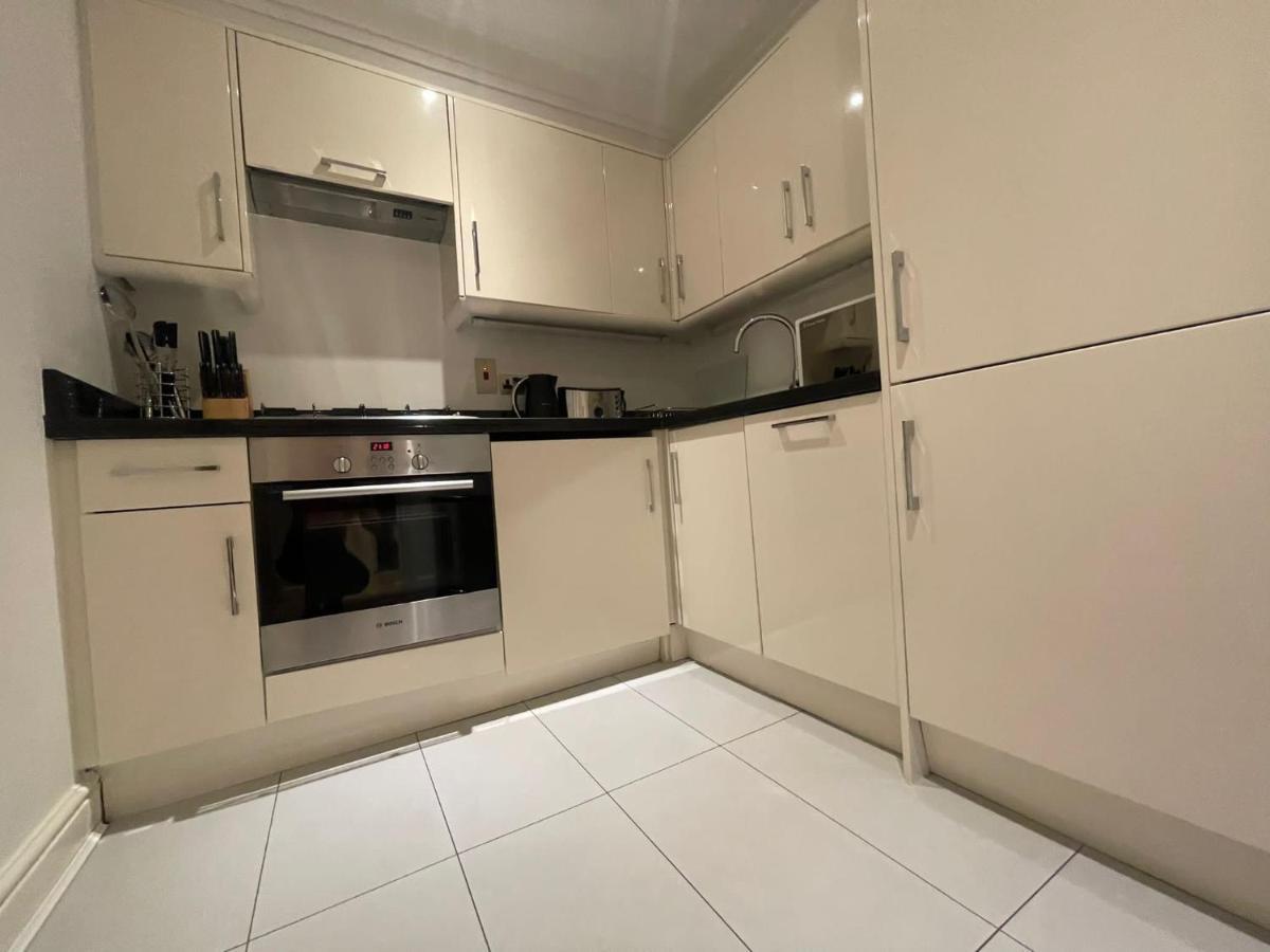 Stunning 2 Bedroom In Mayfair *
