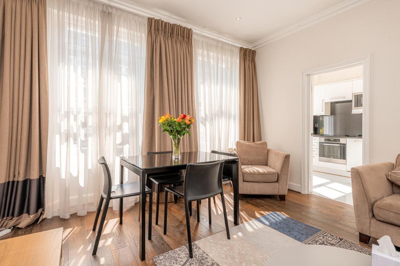 Aparthotel Manson Place 4*
