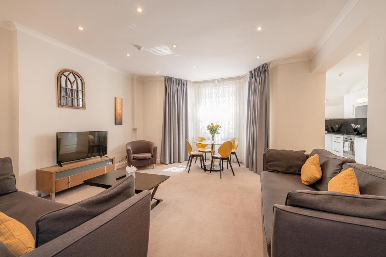 Aparthotel Manson Place 4*