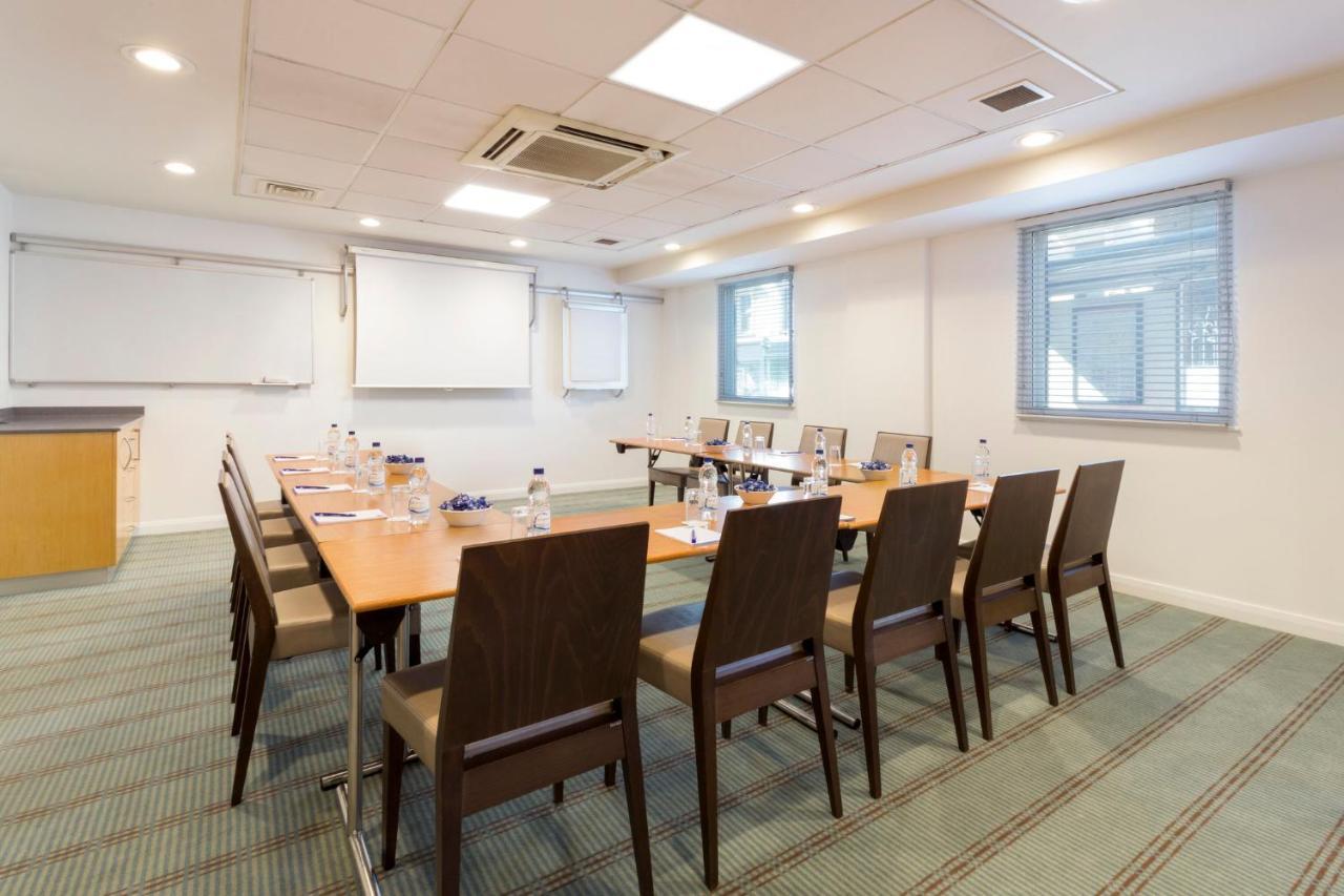 Express Earls Court By Ihg Hotell London