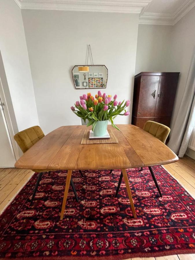 Beautiful Vintage Style 1bd - Pimlico Apartment London