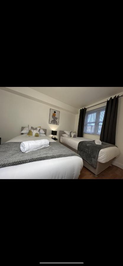 Real Lush Properties-1 Bed Greenwich Apartment, London, Sleeps 6 Appartement