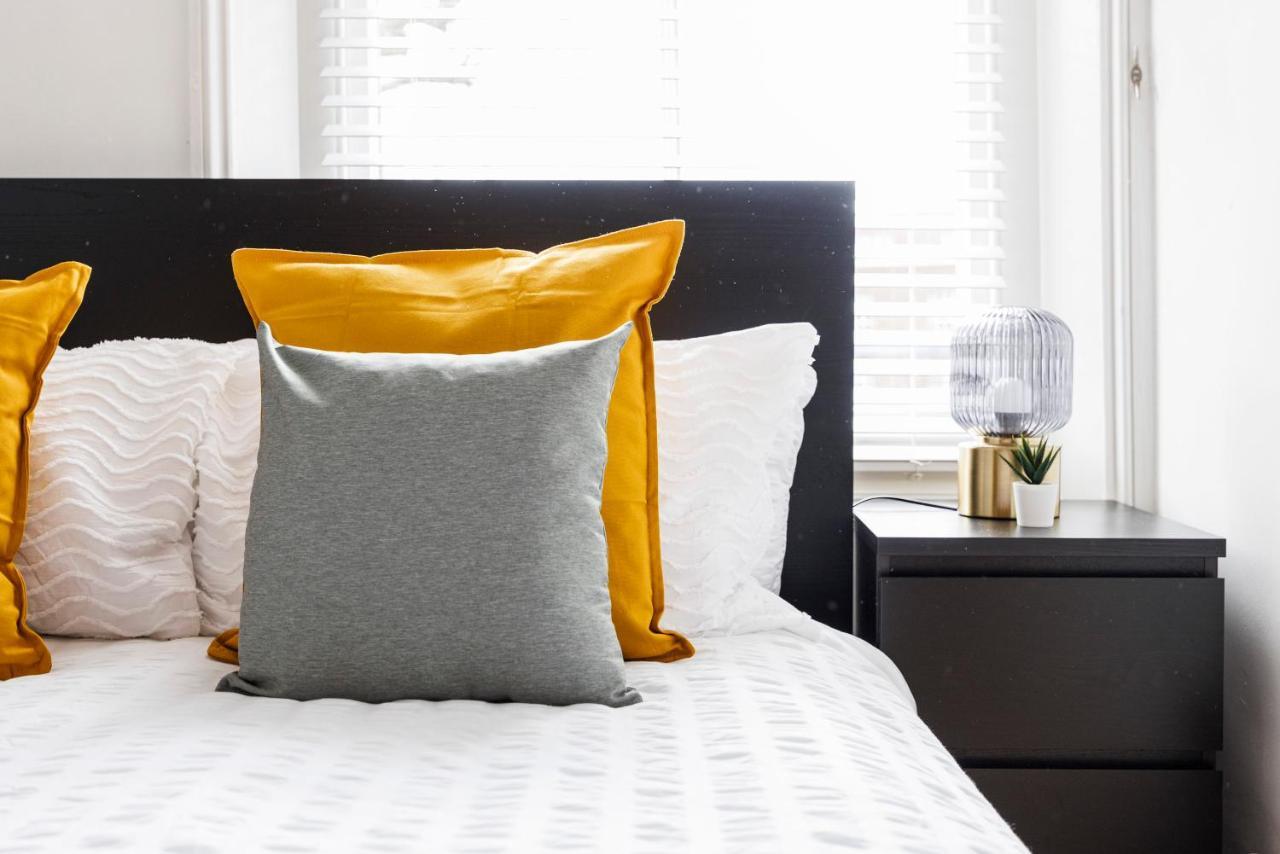 Stylish Opposite Westfields London
