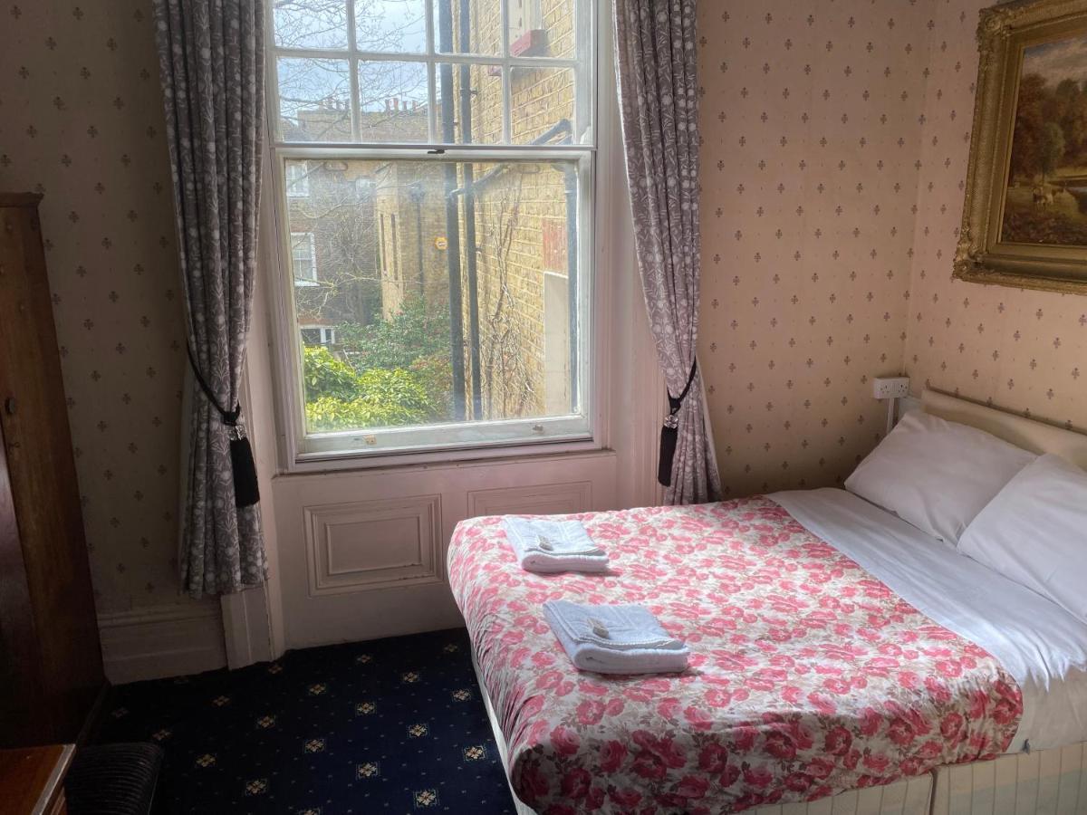 Hotel Oakley London