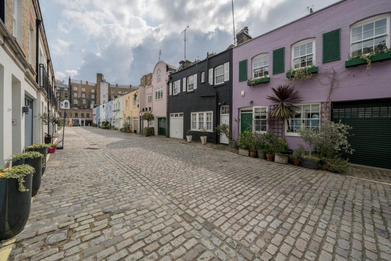 Luxurious Mews House Next To Hyde Park Londen