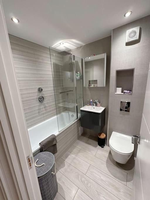 Luxury Flat Near Greenwich Park Leilighet London