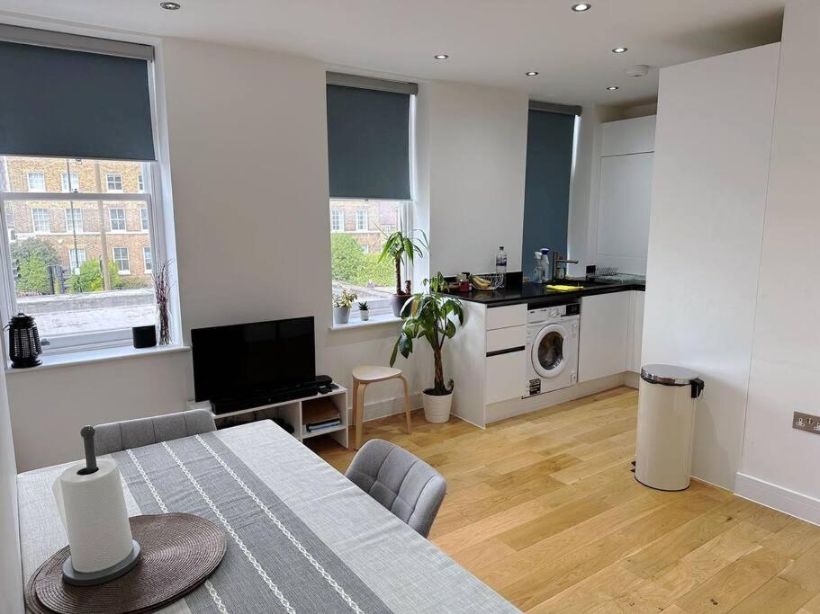 Luxury Flat Near Greenwich Park Leilighet London