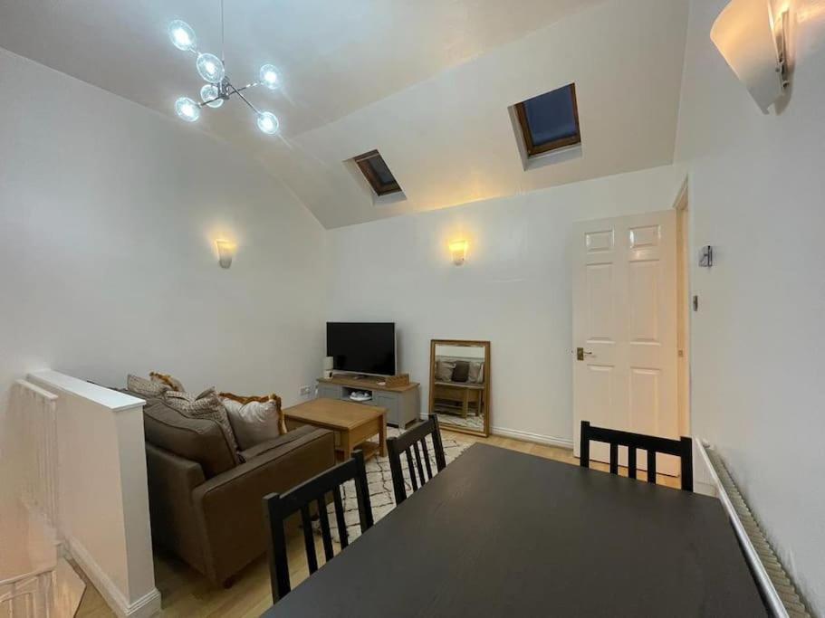 Apartamento Beautiful 2 Bedroom Flat In London! Near Excel O2 Arena And Central! With Garden *