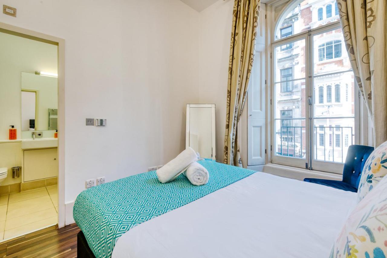 Apartment Modern Mayfair