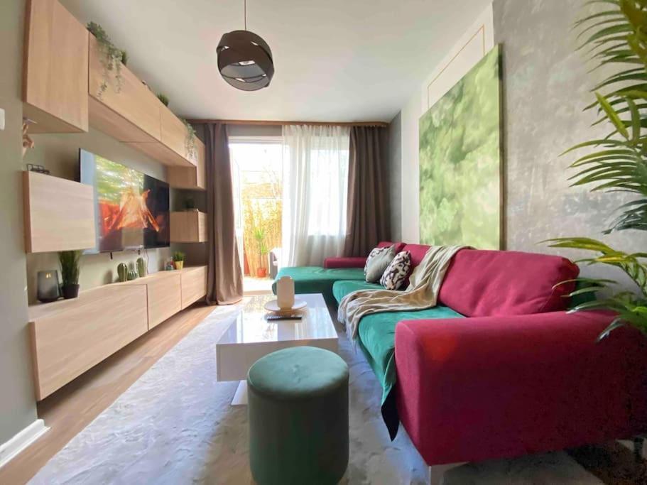 1bed W/ Hot Tub & Garden Leilighet *