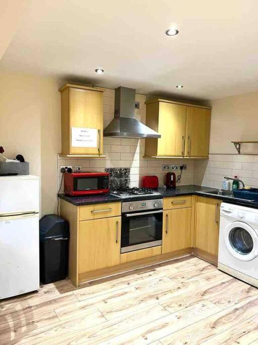 Cosy One Bedroom Flat In * Londen