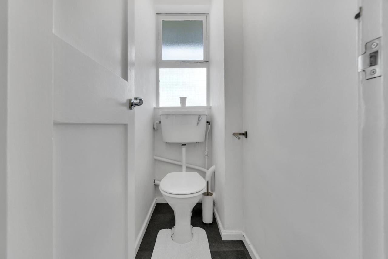 Bright 2 Bedroom In Westminster, Close To Buckingham Palace And River Thames *